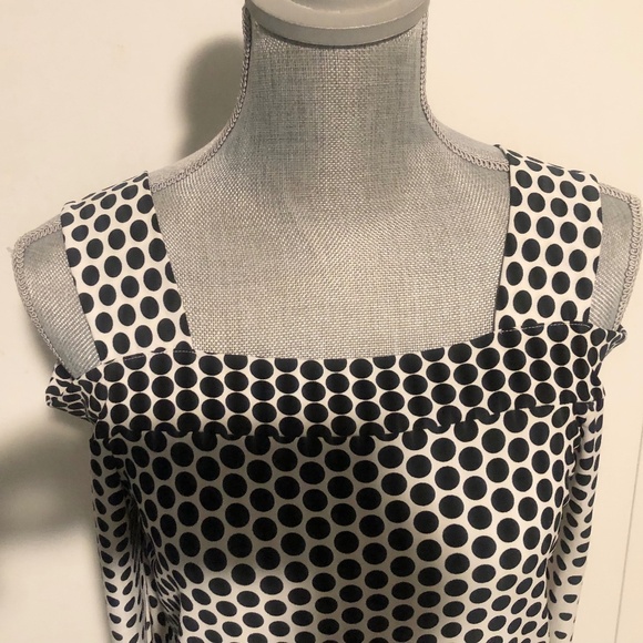 🕕 CHICOS BRAND NAME LIKE NEW BEAUTIFUL TOP SIZE 0 - Picture 1 of 10